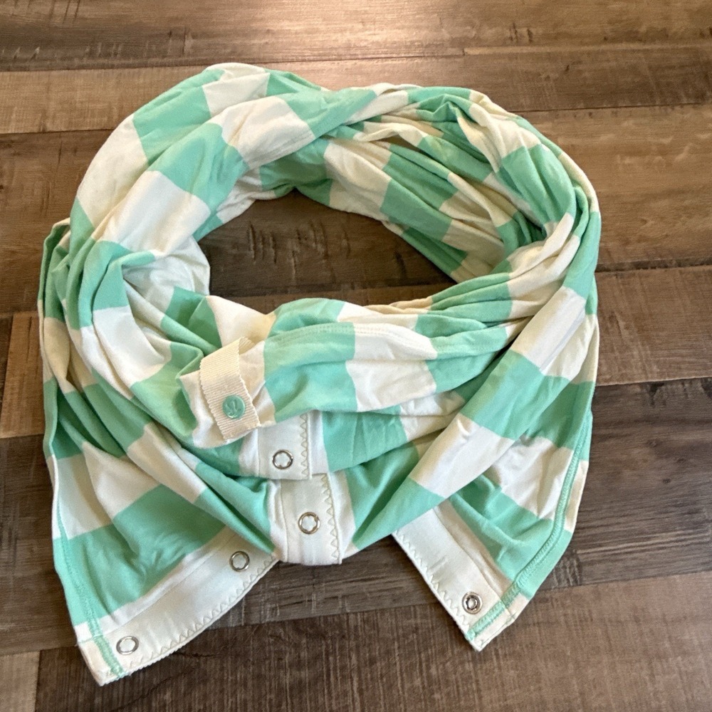 Lululemon Vinyasa Scarf Mint Green/ White Luon Preppy Trendy Convertible Rulu OS
